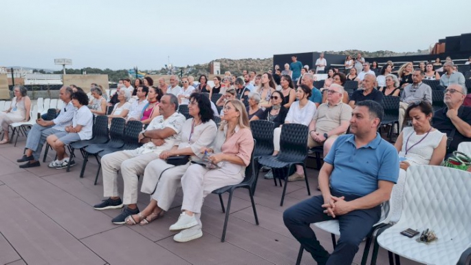 8. Uluslararası Bodrum Caz Festivali ile Midtown Metreküp Teras Sahne’de Caz Rüzgarı Esti!  