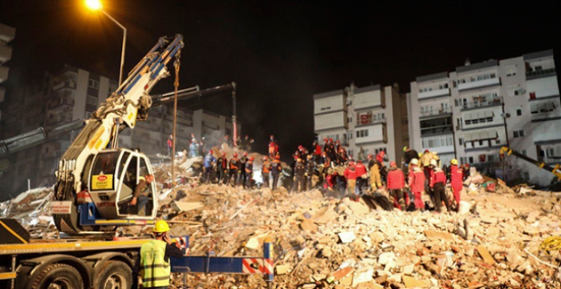 İzmir'deki Depremde Can Kaybı 79'a Yükseldi