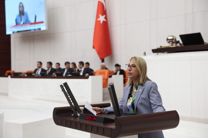 Öneş Derici'den AK Parti'nin Vakıf Teklifine Sert Çıkış