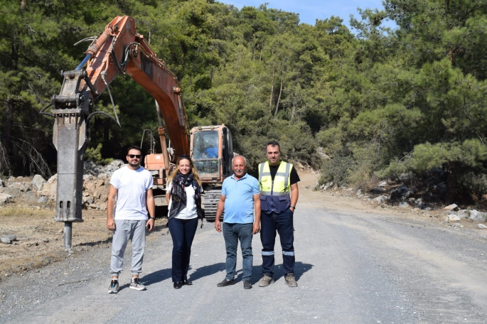 YK Enerji, Çamlıca Köyü’nün yol sorununu çözdü