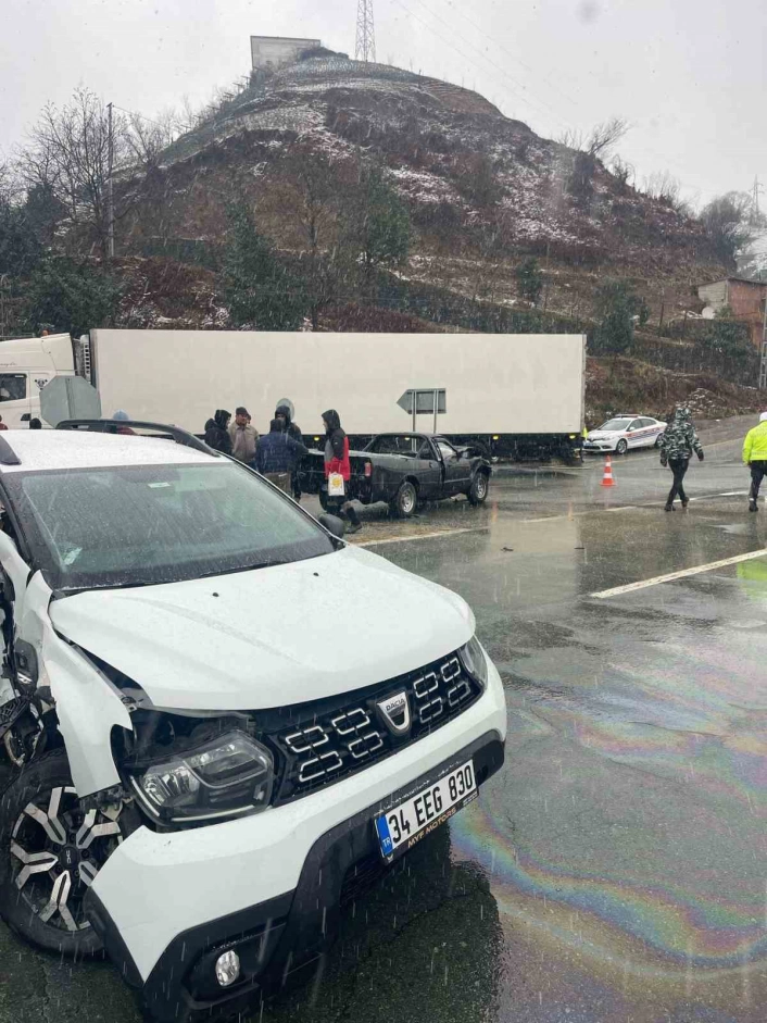 CHPli Milletvekili Ocaklı aracıyla kaza yaptı