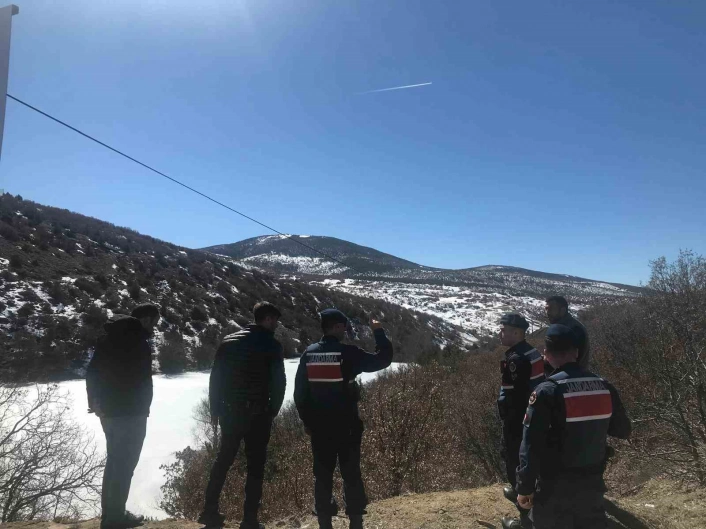 Yozgatta kayıp öğretmeni arama çalışmaları 3ncü günde de sürüyor
